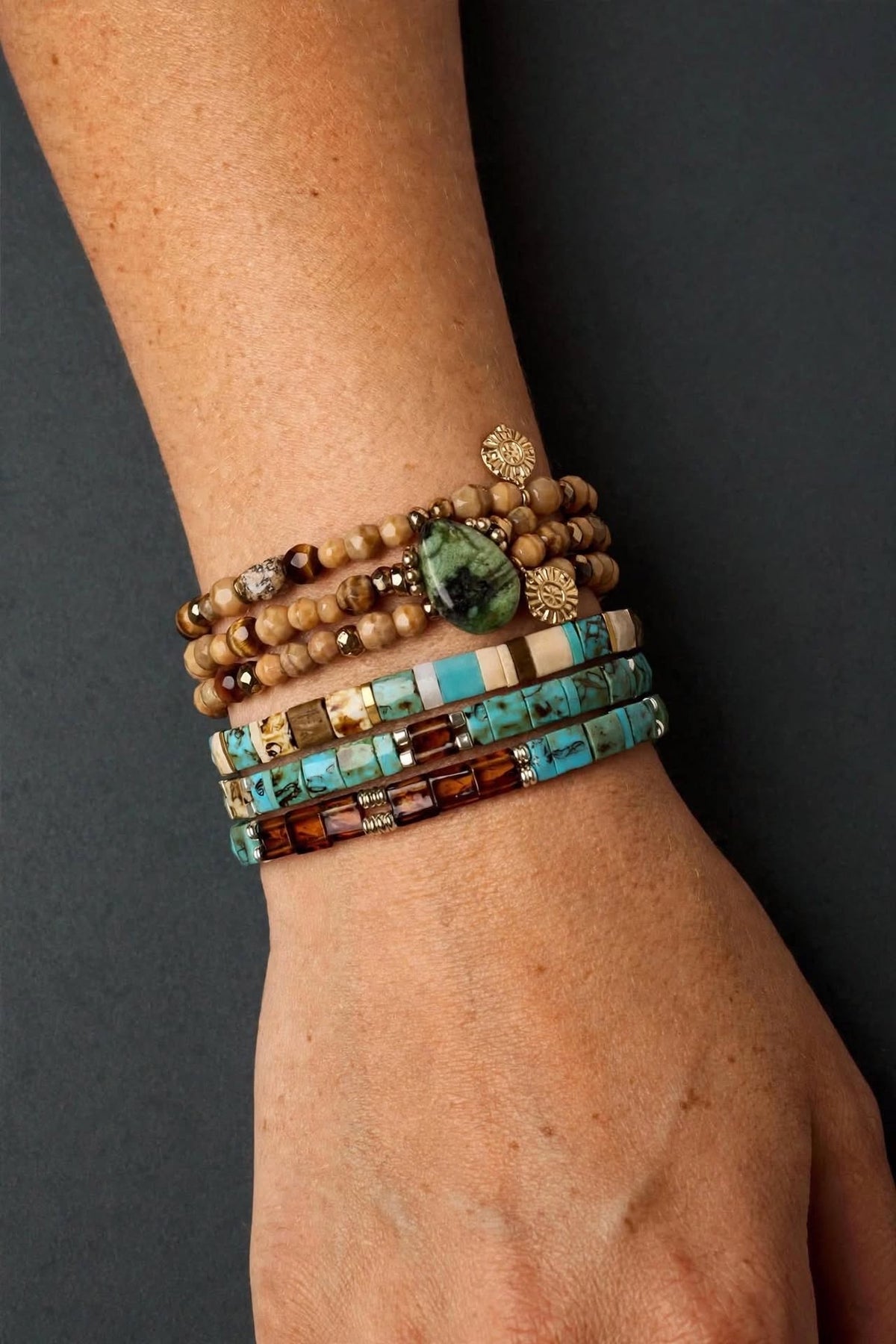 collier ou 3 rangs poignet